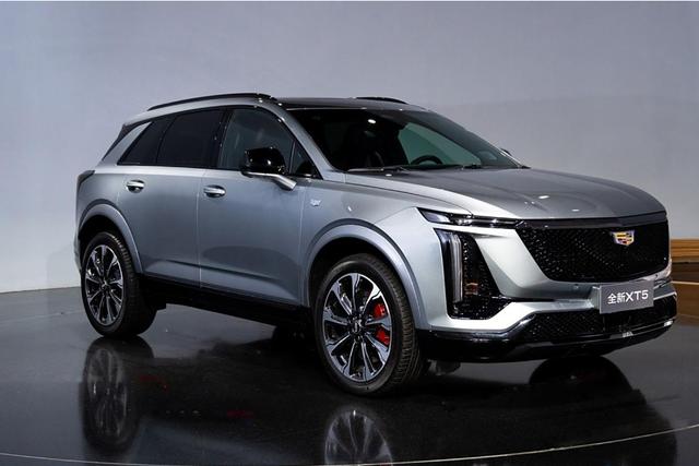 2025款凱迪拉克XT5：豪華中型SUV的新標桿！-有駕