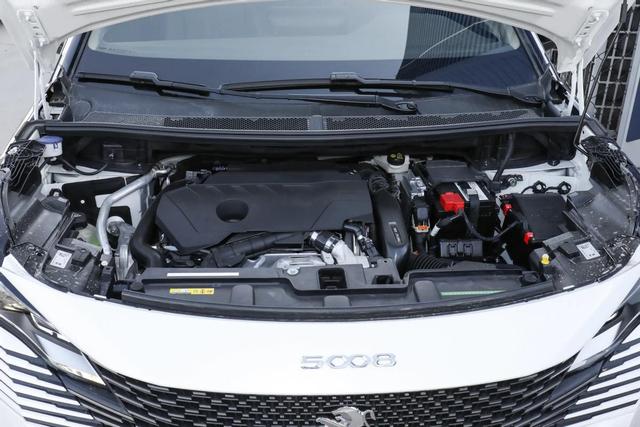 卷瘋了！標致5008降至10.5萬，170馬力+愛信8AT，再不買就沒了-有駕