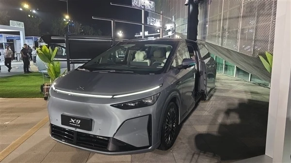小鵬X9超級增程訂單爆發 供應鏈緊急加產5000臺
