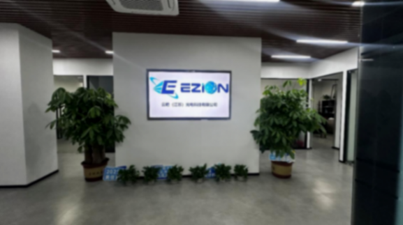 以光波導重塑 HUD，云瞻光電定義&ldquo;AI第一屏&rdquo;