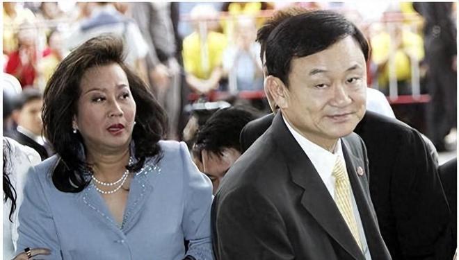 通坦的窘境才知他信家族最大的底气是她瓦力娱乐棋牌离婚不离家!看到如今佩(图2) 通坦的窘境才知他信家族最大的底气是她瓦力娱乐棋牌离婚不离家!看到如今佩(图2)