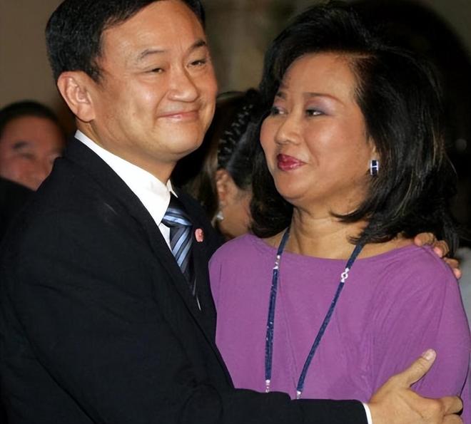 通坦的窘境才知他信家族最大的底气是她瓦力娱乐棋牌离婚不离家!看到如今佩(图7) 通坦的窘境才知他信家族最大的底气是她瓦力娱乐棋牌离婚不离家!看到如今佩(图7)