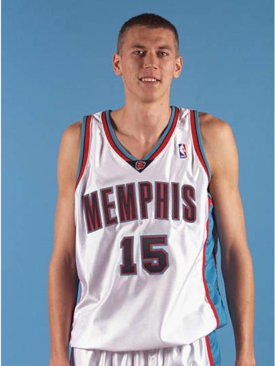 男篮最强球员波尼特卡的篮球故事瓦力棋牌抢周琦、灭东契奇波兰(图5)