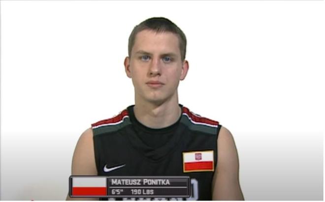 男篮最强球员波尼特卡的篮球故事瓦力棋牌抢周琦、灭东契奇波兰(图8)