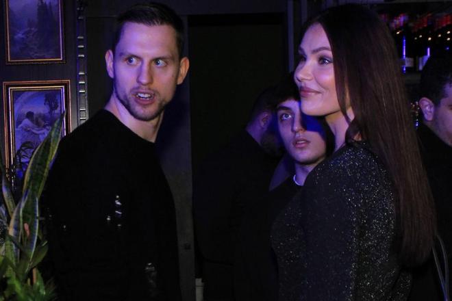 男篮最强球员波尼特卡的篮球故事瓦力棋牌抢周琦、灭东契奇波兰(图6)