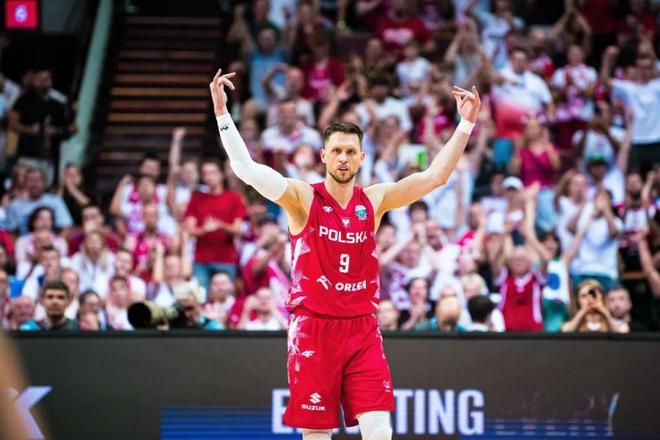 男篮最强球员波尼特卡的篮球故事瓦力棋牌抢周琦、灭东契奇波兰(图13)