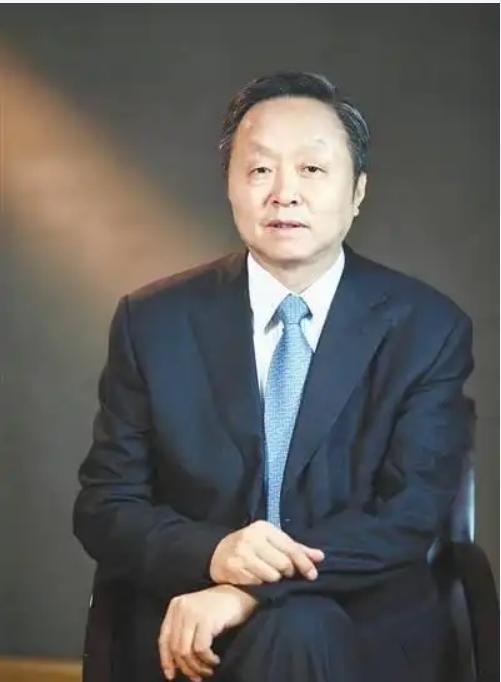 近70岁被查 曾年薪332万瓦力游戏试玩招行原副行长年(图7)